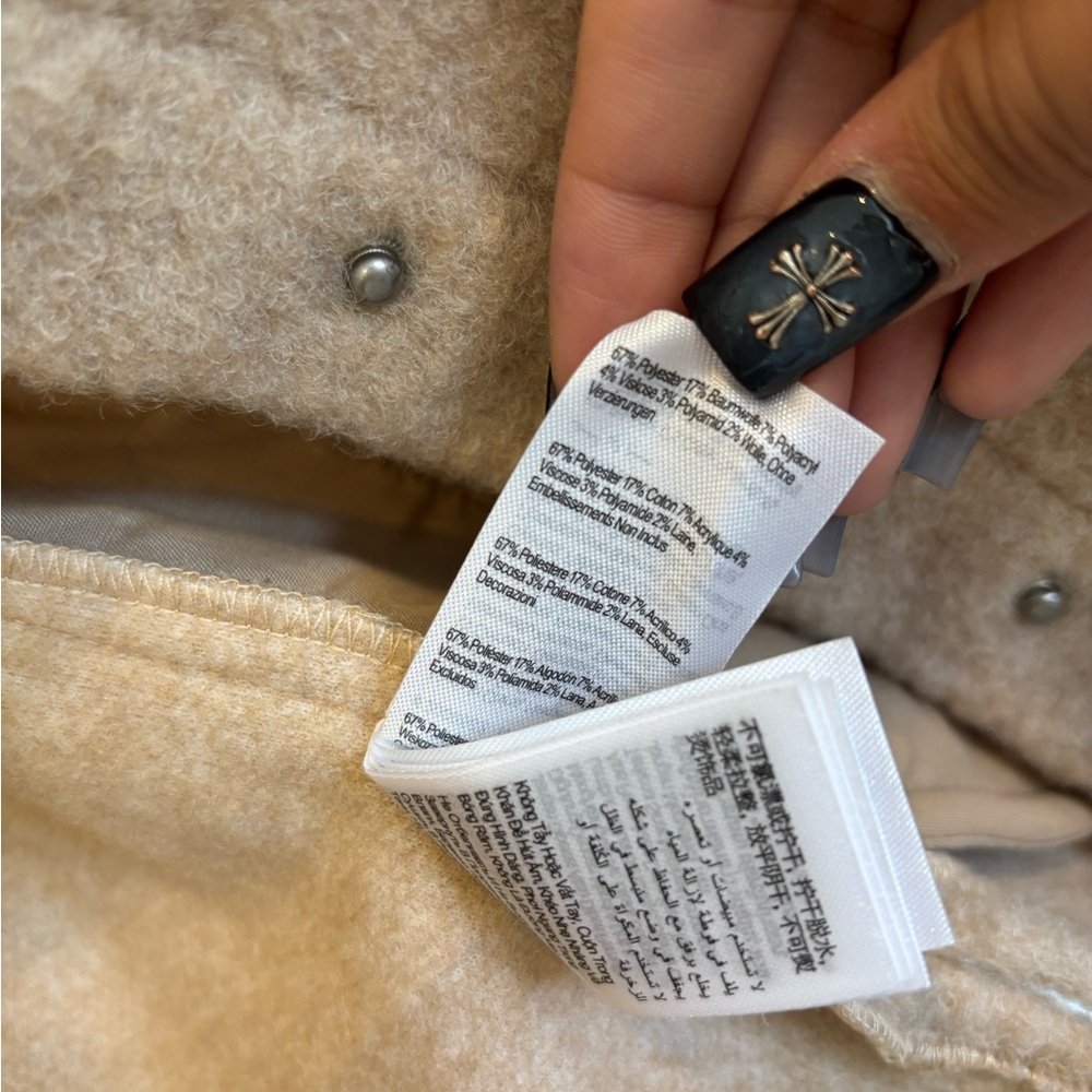 Women's Cream Shacket - Button Front - Picture 5 of 5